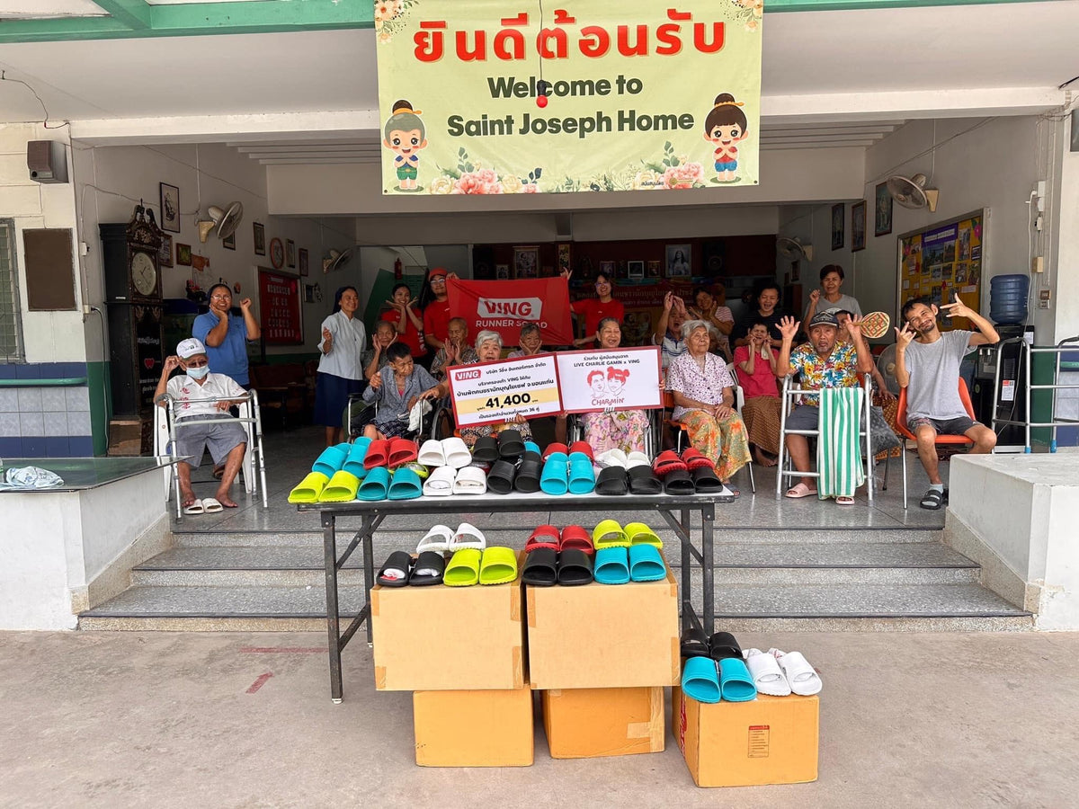 VING joins hands with senior living facilities in Khon Kaen Province to deliver shoes to seniors at home.